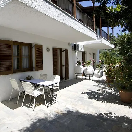 Villas Alexandra Skiathos Platanias  Exterior photo
