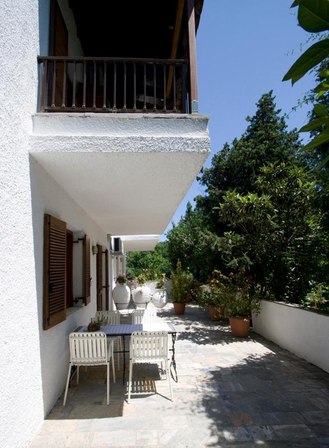 Alexandra Skiathos * Platanias (Skiathos)